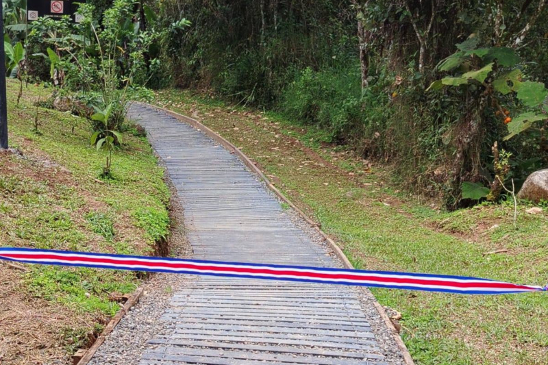 Parque Internacional La Amistad inaugura su primer espacio accesible en zona montañosa